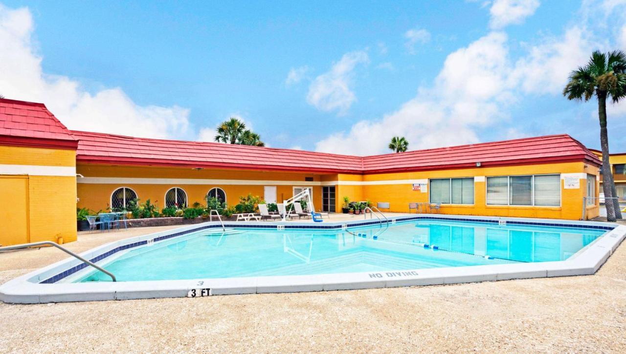 Magnuson Hotel Jacksonville Downtown מראה חיצוני תמונה